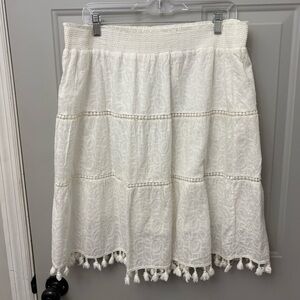 Studio West White Tiered Tassel-Hem A-Line Skirt